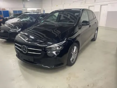Gebraucht Mercedes B250e Progressive 218 PS (160 kW) 2022 Nachtschwarz Kleinwagen