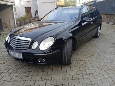 Mercedes E280