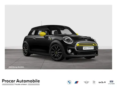 Gebraucht Mini Cooper SE 135 kW (184 PS) 2021 Schwarz Kleinwagen