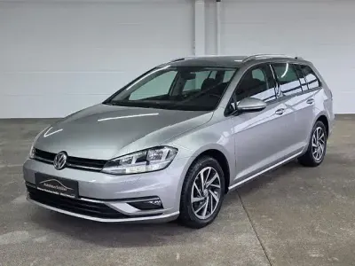 Używany VW Golf VII Sound 150 KM (110 kW) 2017 Srebrny Kombi