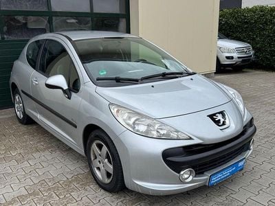Gebraucht Peugeot 207 Urban Move 95 PS (69 kW) 2009 Silber Kleinwagen