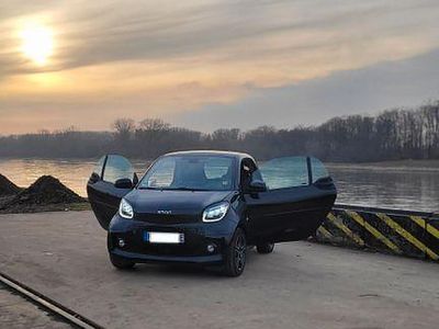 Schwarz Gebraucht 2020 Smart ForTwo Electric Drive Pulse Coupé | 10.800 € (Guter Preis)