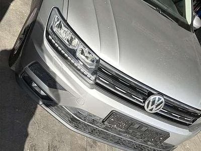 Gebraucht VW Tiguan Sound 150 PS (110 kW) 2017 Grau SUV