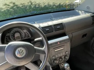 Gebraucht VW Fox 55 PS (40 kW) 2006 Weiß Kleinwagen