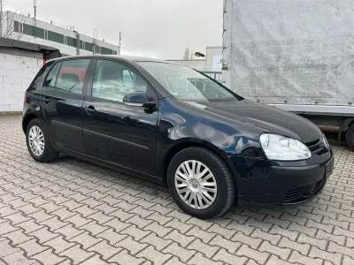 Gebraucht VW Golf V Trendline 102 PS (75 kW) 2005 Schwarz Kleinwagen