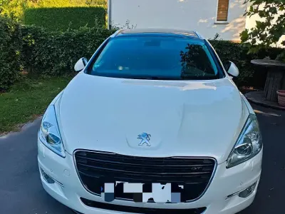 Gebraucht Peugeot 508 SW GT 204 PS (150 kW) 2012 Schwarz Kombi