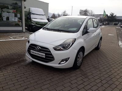 Gebraucht Hyundai ix20 Classic 90 PS (66 kW) 2016 Weiß Kleinwagen