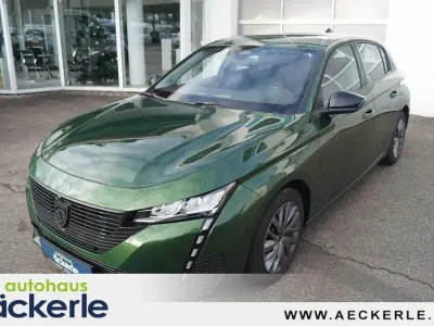 Gebraucht Peugeot 308 Active 131 PS (96 kW) 2023 Grün Limousine