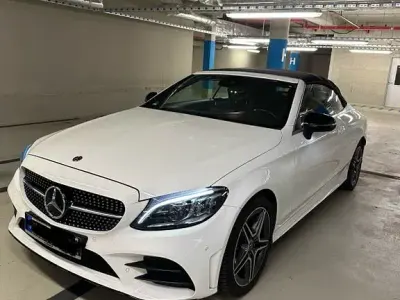 Gebraucht Mercedes C180 AMG 156 PS (114 kW) 2019 Weiß Cabrio