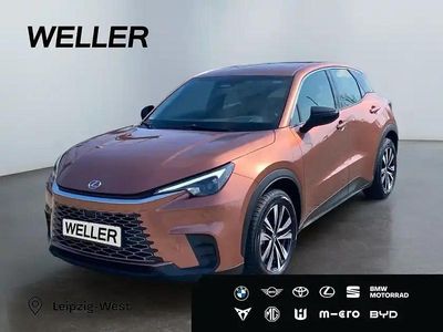 Gebraucht Lexus LBX 136 PS (100 kW) 2025 Rot SUV