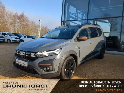 Gebraucht Dacia Jogger Extreme 141 PS (103 kW) 2025 Grau Van / Kleinbus