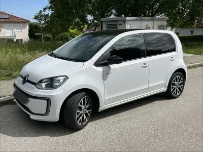 Gebraucht VW e-up! Style 61 kW (83 PS) 2020 Weiß Kleinwagen