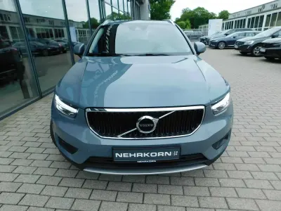 Gebraucht Volvo XC40 Momentum 150 PS (110 kW) 2019 Grau SUV