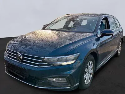 Gebraucht VW Passat Business 150 PS (110 kW) 2023 Andere Kombi