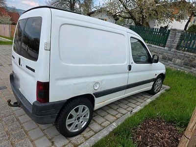 Gebraucht Peugeot Partner 75 PS (55 kW) 1999 Weiß Van / Kleinbus