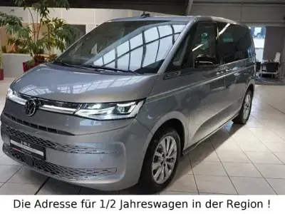 Usado VW Multivan Style 150 HP (110 kW) 2025 Andere Monovolume