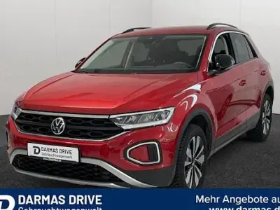 Używany VW T-Roc Goal 150 KM (110 kW) 2024 Czerwony SUV