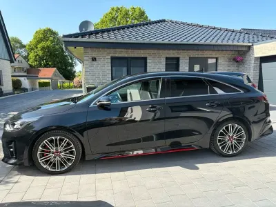 Używany Kia ProCeed GT GT 204 KM (150 kW) 2019 Czarny Hatchback