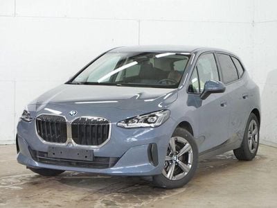 Gebraucht BMW 220 Active Tourer Luxury Line 150 PS (110 kW) 2025 Grau Van / Kleinbus