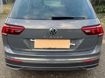 Gebraucht VW Tiguan United 150 PS (110 kW) 2020 Grau SUV