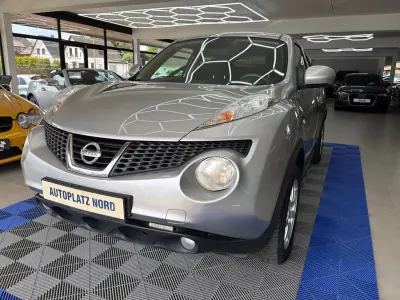 Używany Nissan Juke Acenta 110 KM (80 kW) 2011 Srebrny SUV