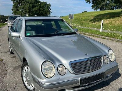 Mercedes E430