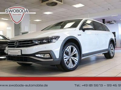 Weiß Gebraucht 2023 VW Passat Alltrack Kombi | 32.950 € (Etwas zu teuer)