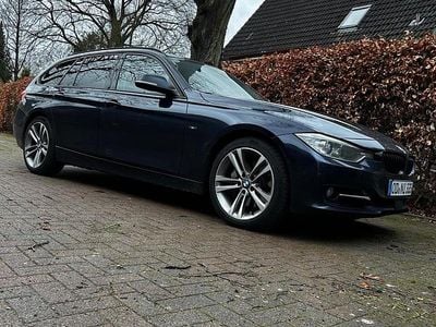 Gebraucht BMW 335 306 PS (225 kW) 2013 Blau Kombi
