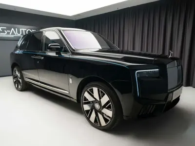 Gebraucht Rolls Royce Cullinan 544 PS (400 kW) 2026 Schwarz SUV