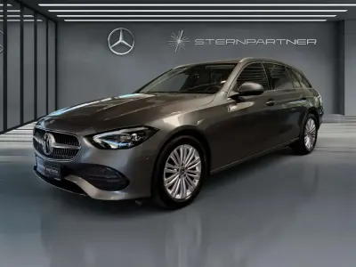Gebraucht Mercedes C200 Avantgarde 163 PS (119 kW) 2025 Grau Limousine