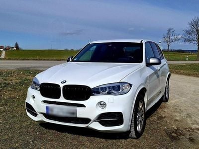 Gebraucht BMW X5 M50 Sport Line 381 PS (280 kW) 2017 Weiß SUV