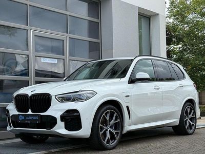 Gebraucht BMW X5 M Sport 394 PS (289 kW) 2022 Alpinweiss iii SUV