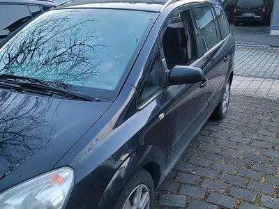 Gebraucht Opel Zafira 150 PS (110 kW) 2010 Schwarz Van / Kleinbus