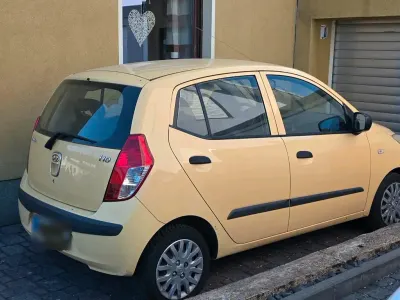 Gebraucht Hyundai i10 67 PS (49 kW) 2009 Gelb Kleinwagen