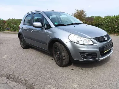 Gebraucht Suzuki SX4 Comfort 135 PS (99 kW) 2013 Grau Limousine