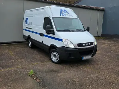Gebraucht Iveco Daily 116 PS (85 kW) 2011 Weiß Van / Kleinbus