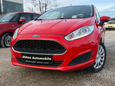 Gebraucht Ford Fiesta Trend 80 PS (58 kW) 2016 Rot Kleinwagen