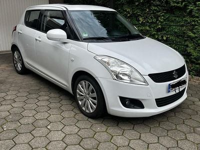 Gebraucht Suzuki Swift 94 PS (69 kW) 2012 Weiß Kleinwagen