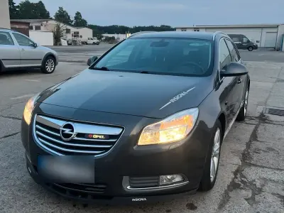 Gebraucht Opel Insignia 160 PS (117 kW) 2012 Kombi