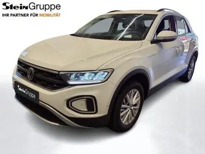 Używany VW T-Roc Life 110 KM (80 kW) 2023 Biały SUV
