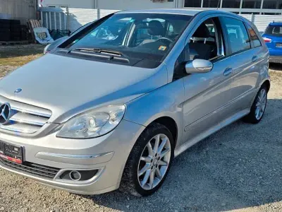 Gebraucht Mercedes B170 116 PS (85 kW) 2007 Silber Van / Kleinbus