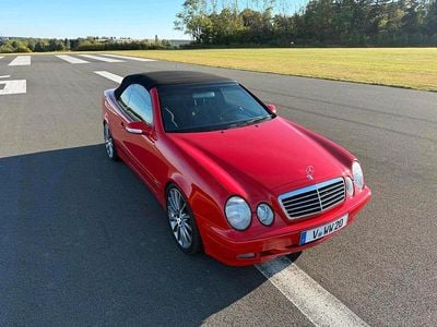 Gebraucht Mercedes CLK200 163 PS (119 kW) 2001 Rot Cabrio