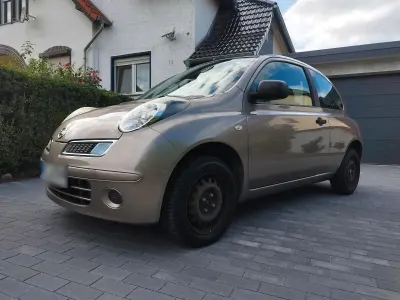 Gebraucht Nissan Micra 65 PS (47 kW) 2010 Beige Kleinwagen