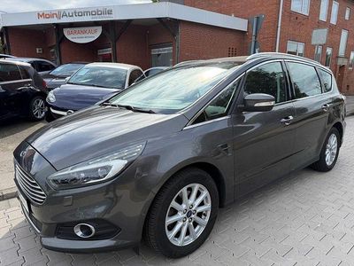 Usata Ford S-MAX Titanium 179 CV (131 kW) 2018 Grigio Monovolume
