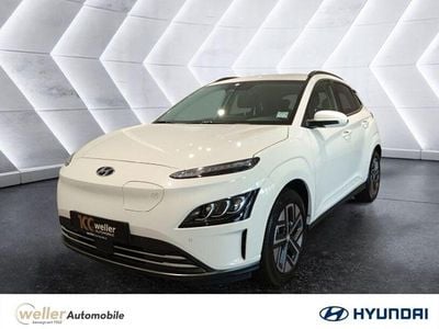 Gebraucht Hyundai Kona 100 kW (136 PS) 2023 Weiss SUV