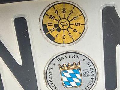 Blau Gebraucht 2013 VW Sharan Van / Kleinbus | 14.200 € (Teuer)