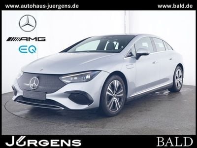 Mercedes EQE300