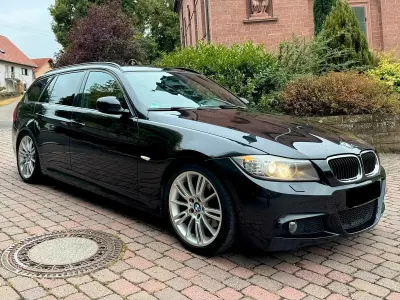 Gebraucht BMW 318 M Sport 143 PS (105 kW) 2011 Schwarz Kombi