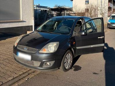 Gebraucht Ford Fiesta 80 PS (58 kW) 2006 Andere farben Kleinwagen