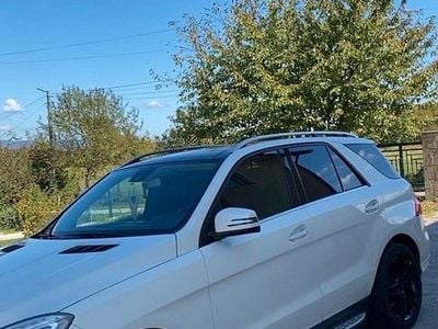Gebraucht Mercedes ML350 258 PS (189 kW) 2014 Weiß SUV